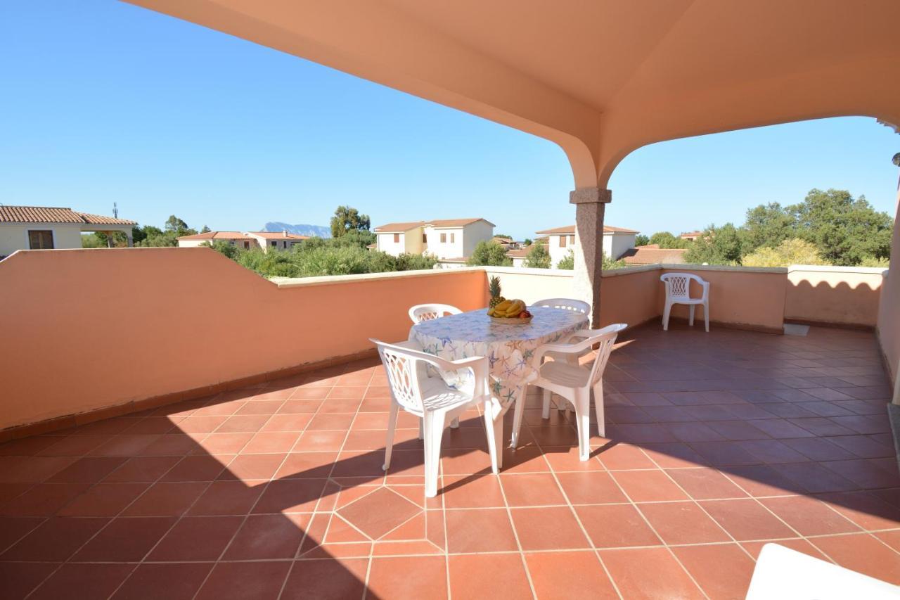 Appartamenti Corallo San Teodoro  Esterno foto
