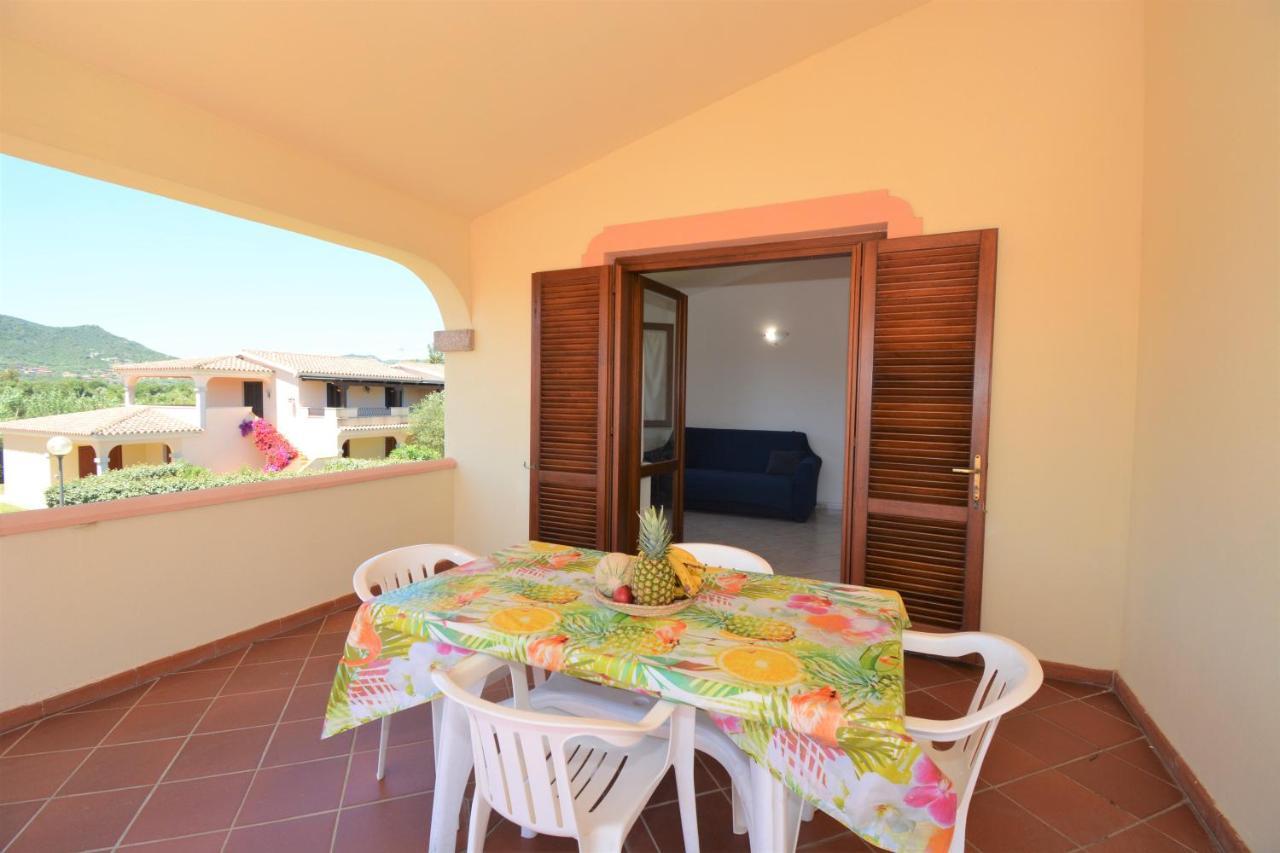 Appartamenti Corallo San Teodoro  Esterno foto