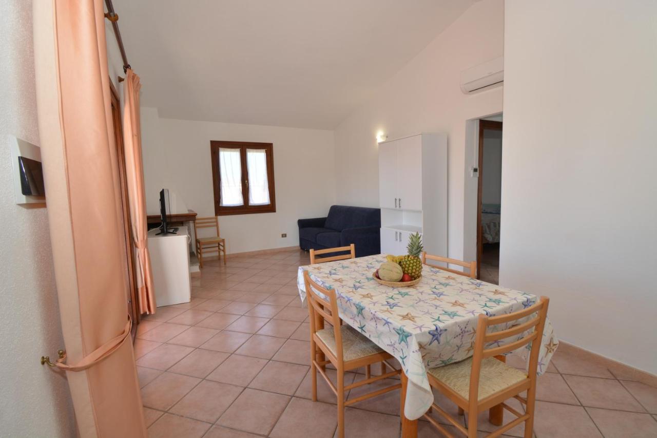 Appartamenti Corallo San Teodoro  Esterno foto