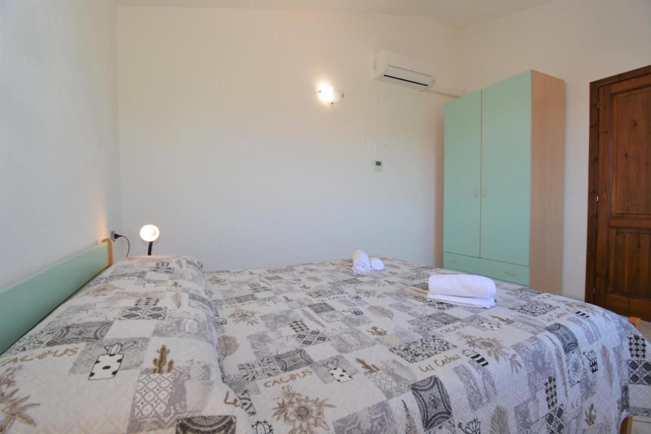 Appartamenti Corallo San Teodoro  Esterno foto
