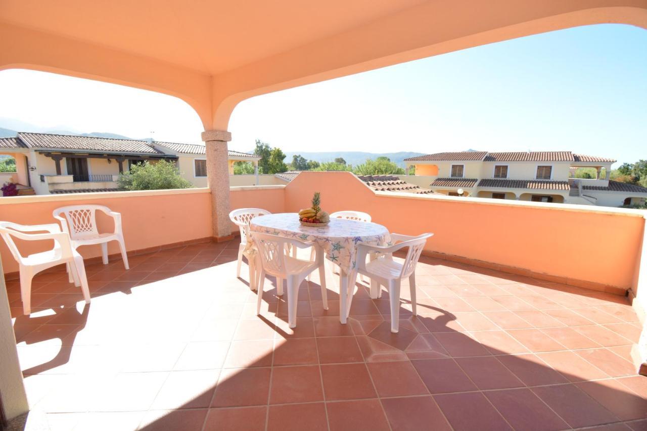 Appartamenti Corallo San Teodoro  Esterno foto