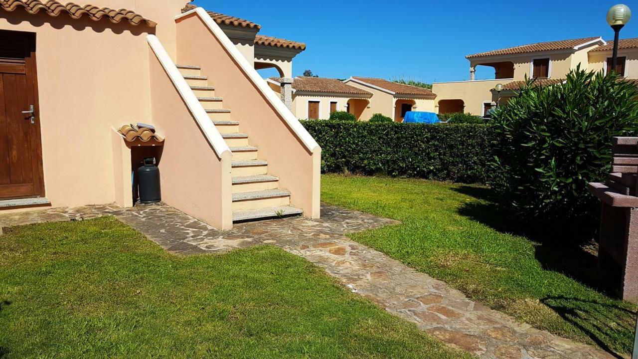 Appartamenti Corallo San Teodoro  Esterno foto